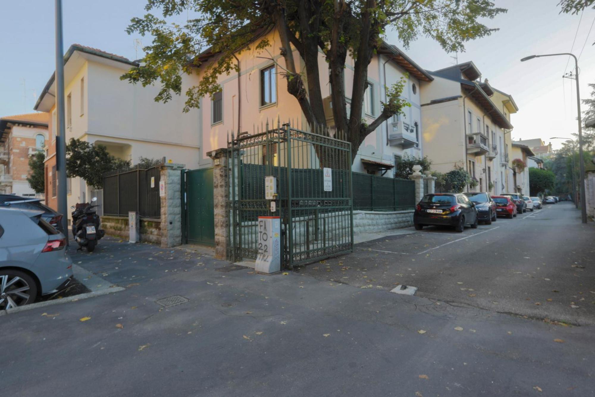 Fiera Milano-City Life Free Parking Villa Anglia' S Bridge المظهر الخارجي الصورة